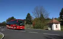 Nach Eibiswald hat es die Bahn leider trotz unzähliger Pläne bis dato nicht geschafft. 
So bleibt diese Linie dem  Bus  als Monopol . 
Hier im Juli 2017 rollt einer davon ins Richtung Ortsgebiet Eibiswald