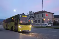 Scania von Postbus als Schienenersatzverkehr für die Mittenwaldbahn (wegen Bauarbeiten am Bhf. Seefeld gesperrt) am Westbahnhof in Innsbruck. Aufgenommen 2.11.2017.