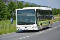 Am 04.06.2016 fährt TF-VG 106 für die ILA 2016 auf der Shuttle Linie  P3 . Aufgenommen wurde ein Mercedes Benz Citaro I Facelift Ü LE.
