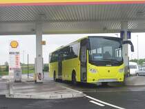 Scania OmniExpress für vermutl. Postbus/Österreich nahe Flensburg am 15.07.2014