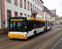 MVG MAN Gelenkzug der 2. Generation Wagen 733 am 02.12.17 in Mainz Schillerplatz