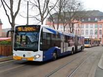 MVG Mercedes Benz Citaro 2 G Wagen 768 am 02.12.17 in Mainz Schillerplatz