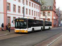 MVG MAN Lions City G Wagen 768 am 02.12.17 in Mainz Schillerplatz