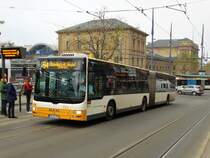 MVG MAN Lions City G Wagen 752 am 02.12.17 in Mainz Hauptbahnhof