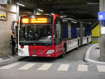 tpf - Mercedes Citaro Nr.161  FR 300243 bei den Bushaltestellen unter dem SBB Bahnhof in Freiburg am 07.12.2017