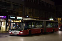 Dr. Richard NG323 1720 auf der Linie 34A in Floridsdorf, 16.12.2017