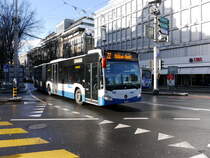 VBL - Mercedes Citaro Nr.166  LU 174617 unterwegs auf der Linie 22 in Luzern am 09.12.2017