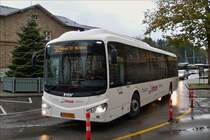 . VS 1335  Irizar i3 von Voyages Simon ist soeben am Busbahnhof 1 in Ettelbrück abgefahren um seine Linie in Richtung Vianden zum Mont St. Nicolas zu bedienen.  22.12.2017 