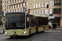 . DC 9563  Mercedes Citaro von Demy Cars kommt am Busbahnhof von Luxemburg an.  12.12.2017