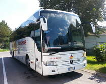 Mercedes Benz Tourismo Cosmos. 

Plus de photos sur : https://www.facebook.com/AutocarsenSuisse/ 