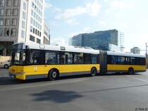 Solaris Urbino 18 der BVG in Berlin am 09.06.2016