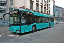 VGF/ICB Solaris Urbino 12 Wagen 220 am 13.01.18 in Frankfurt Hauptbahnhof Südseite