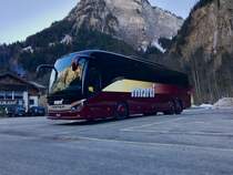 Eine Setra 516 HD von Marti Reisen am 14.1.18 in Stechelberg.