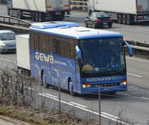 Setra 315 GT HD Gewa Oensingen, près de Berne. 

Plus de photos sur : https://www.facebook.com/AutocarsenSuisse/ 