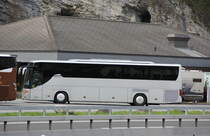 Setra 415 GT HD Omnibus Fuchs, peu avant le St-Gothard, décembre 2014  

Plus de photos sur : https://www.facebook.com/AutocarsenSuisse/ 