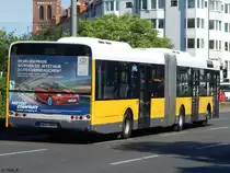 Solaris Urbino 18 der BVG in Berlin am 10.06.2016