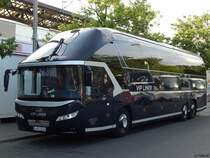 Neoplan Starliner von Düring Events aus Deutschland in Berlin am 10.06.2016