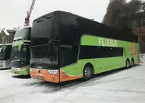 van Hool Astromega M8073 Albus pour Flixbus, Zurich décembre 2017

Plus de photos sur : https://www.facebook.com/AutocarsenSuisse/