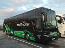 van Hool Astron Heidelbloem, aire de repos de la Broye octobre 2016

Plus de photos sur : https://www.facebook.com/AutocarsenSuisse/