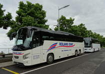 VDL Futura Zemp, près de Montreux, juin 2016 

Plus sur : https://www.facebook.com/search/top/?q=autocars%20en%20suisse