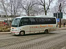 Mercedes Medio von Frenzel´s  Reisen aus Deutschland  in Thale am 17. Februar 2018  tätig für den ÖPNV in der Region Harz.