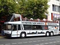 Neoplan Skyliner von Der Tempelhofer aus Deutschland in Berlin am 11.06.2016