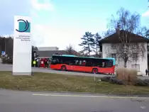 VB Biel - Mercedes Citaro Nr.196  BE 821196 unterwegs auf der Linie 5 vor dem Spitalzentrum in Biel am 12.02.2018