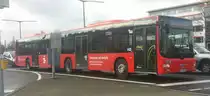 Hier steht der KA SB 592 von der Südwestbus am 16.02.18 am Karlsruhe Fächerbad. Hier als Werkstattfahrt nach Bruchsal.