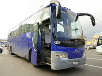 Golden Dragon XML Reisebus in St.Petersburg im August 2017.