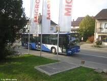 Durch die Versptung unseres Extrazuges aus Bauma am 12.10.08 zu spt war, kam es so, dass der Citaro Nr. 18 ''Hombrechtikon'' der Linie 870 an einem geschlossenen Bahnbergang bei der Haltestelle Hinwil, Gstalden warten musste.
