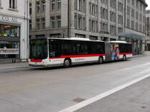VBSG - MAN Lion`s City  Nr.298  SG  198298 unterwegs auf der Linie 8 vor dem Bahnhof bei den Bushaltestellen in St.Gallen am 09.03.2018