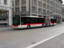 VBSG - MAN Lion`s City  Nr.298  SG  198298 unterwegs auf der Linie 8 vor dem Bahnhof bei den Bushaltestellen in St.Gallen am 09.03.2018
