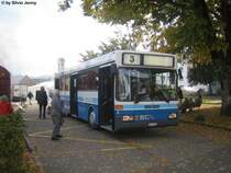 BLWE-Mercedes O405 Nr. 3 am 12.10.08. Dieser Bus ist eigentlich nicht in Bauma anzutreffen. Aber der Citaro, des PU Steiger erlitt im Laufe des Tages einen grsseren Defekt, wodurch er sofort in die Garage Altherr nach Nesslau berfhrt wurde, dieser stellte ihm gleich diesen O405 als Ersatz zur Verfgung, leider ohne Postauto Anstrich, und mit Werbung des Vorbesitzers.
