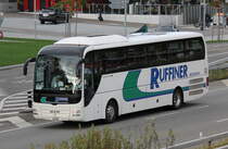 MAN Lion's Coach Ruffiner, près de Berne octobre 2016 

Plus de photos sur : https://www.facebook.com/AutocarsenSuisse/