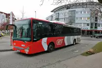 DB Hessenbus IVECO Crossway am 17.03.18 in Hofheim (Taunus) Busbahnhof auf der Linie 810