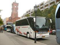 SETRA-Reisebus in Berlin-Mitte, 12.10.2008