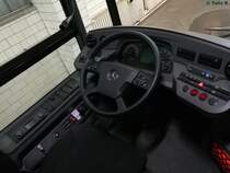 Der Fahrerplatz eines Mercedes Citaro III der Neubrandenburger Verkehrsbetriebe in Neubrandenburg am 27.01.2017