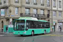 Mercedes Citaro 805, auf der Linie 34, verlässt die Haltestelle Schifflände. Die Aufnahme stammt vom 01.04.2018.