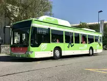 BGU Citaro Facelift Nr. 25 mit Erdgas Werbung am 21.4.18 beim Bhf Grenchen Süd.