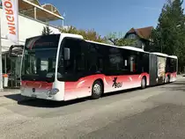 MB C2 Gelenkbus Nr. 8 der BGU am 21.4.18 beim Bhf Grenchen Süd.
