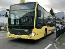 STI C2 185 am 26.4.18 bei der Ankunft hinter dem Bhf Thun.