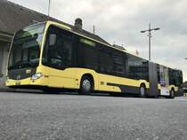 STI C2 Gelenkbus 169 am 26.4.18 nach der Ankunft beim Bhf Thun.