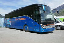 Verkaufte Zerzuben Setra 516 HD Nr. 7 am 28.4.18 hinter der Garage in Eyholz parkiert.