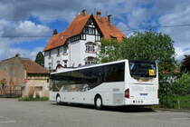 Mercedes Benz Intouro von Striebig aus Frankreich am 30.04.2018 in Wissembourg (F)