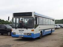 Mercedes O 405 der Kraftverkehrsgesellschaft mbH Ribnitz-Damgarten bei Ribnitz-Damgarten am 05.07.2014