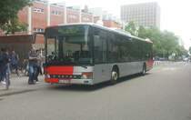 Hier ist der KA VK 784 der VBK als KIT Shutle zum KIT Campus Nord unterwegs. Gesichtet am 11.05.2018 am Karlsruher Institut für Technologie in Karlsruhe.