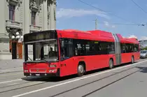 Volvo Bus 806, auf der Linie 10, fährt zur Haltestelle Zytglogge. Die Aufnahme stammt vom 22.05.2018.