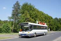 Bus Kaiserslautern: Mercedes-Benz O 407 (PS-QL 112) vom Omnibusreiseverkehr Bandner & Sohn GmbH, aufgenommen im Mai 2018 im Stadtgebiet von Kaiserslautern.
