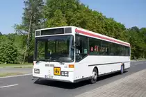 Bus Kaiserslautern / Verkehrsverbund Rhein-Neckar: Mercedes-Benz O 407 (KL-EC 51) von Schary-Reisen GbR, aufgenommen im Mai 2018 im Stadtgebiet von Kaiserslautern.