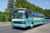 Bus Kaiserslautern: Setra S 215 H (KL-U 354) von Schary-Reisen GbR, aufgenommen im Mai 2018 im Stadtgebiet von Kaiserslautern.